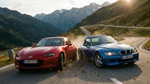 Mazda MX-5 vs BMW Z3 sur route de montagne