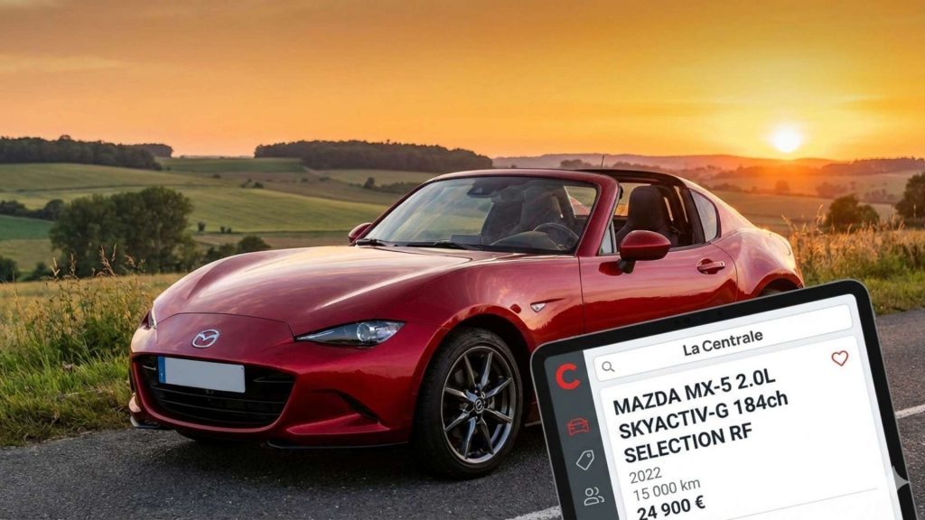 Une Mazda MX-5 rouge décapotable sur une route de campagne au coucher du soleil, avec une tablette au premier plan affichant une annonce de l'application La Centrale